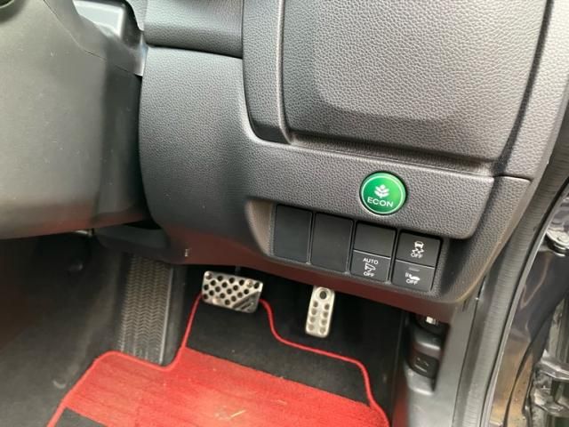 HONDA FIT HYBRID 2015