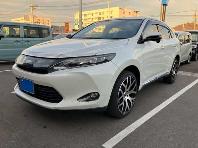 TOYOTA HARRIER 2WD 2014
