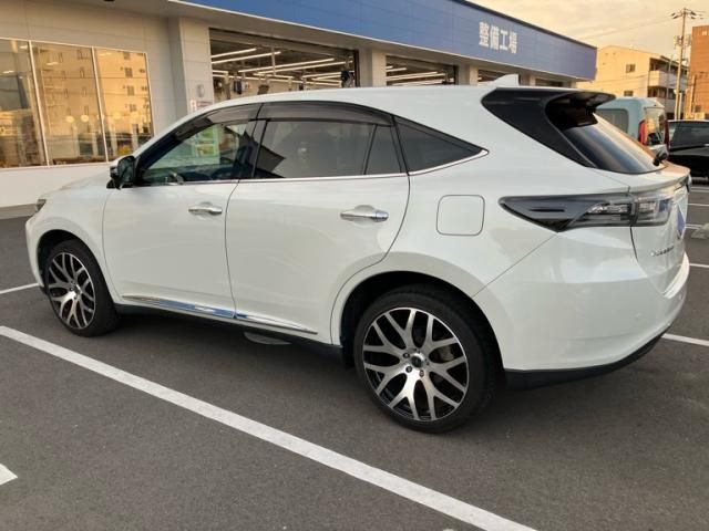 TOYOTA HARRIER 2WD 2014