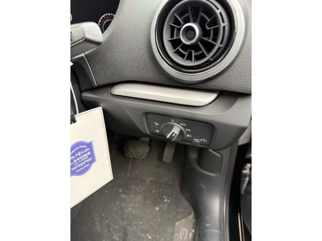 AUDI AUDI A3 Sedan 2017