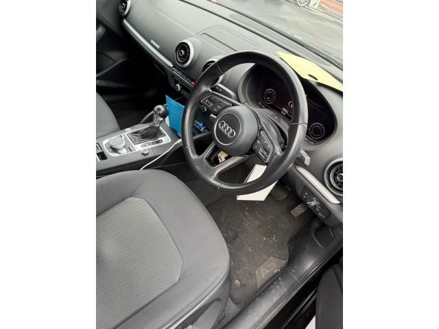 AUDI AUDI A3 Sedan 2017