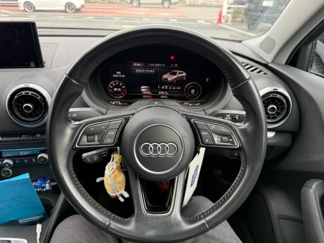 AUDI AUDI A3 Sedan 2017