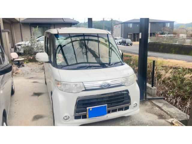 DAIHATSU TANTO CUSTOM 2010