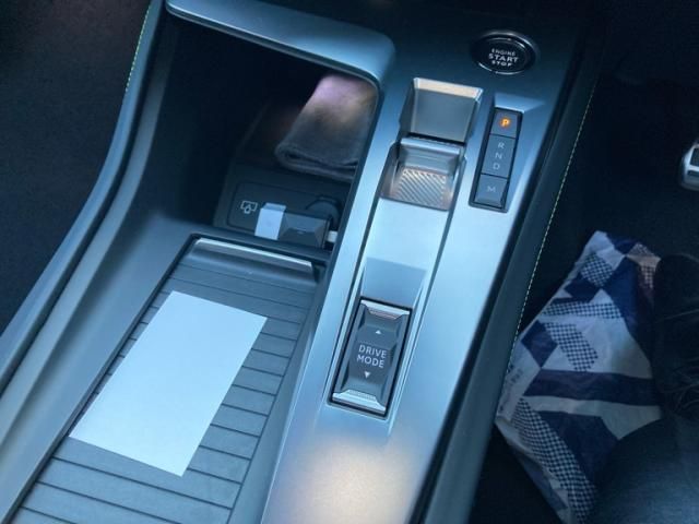 PEUGEOT PEUGEOT 408 2023