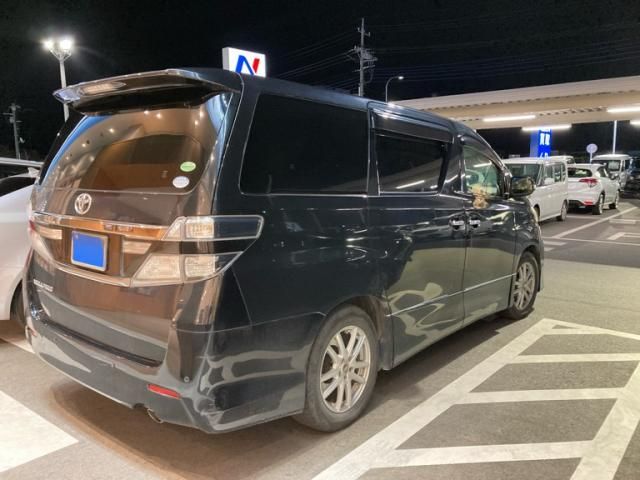TOYOTA VELLFIRE 2014