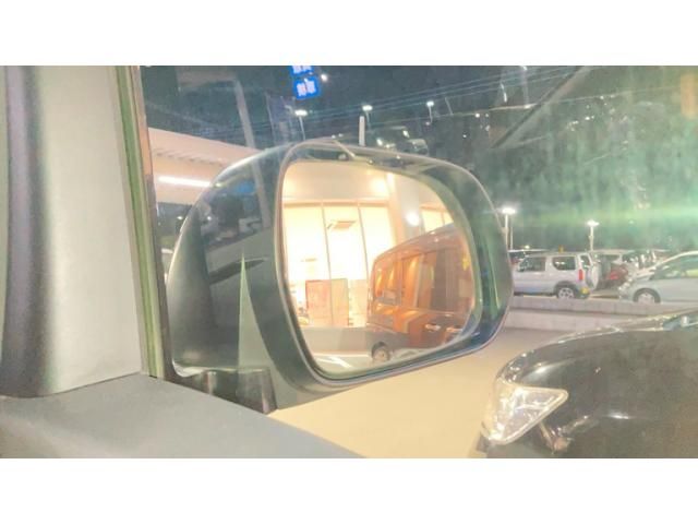 TOYOTA VELLFIRE 2014