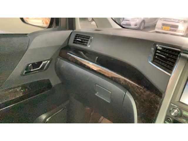 TOYOTA VELLFIRE 2014