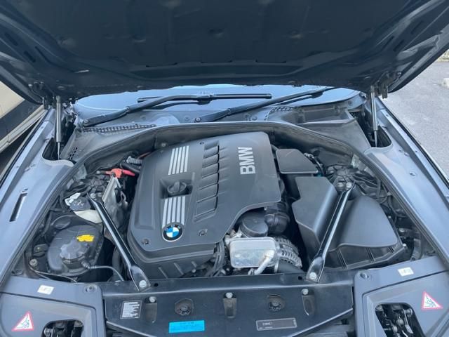 BMW BMW 5series TOURING 2011