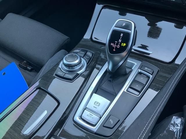 BMW BMW 5series TOURING 2011