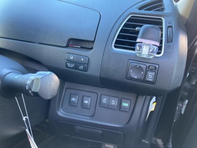 NISSAN SERENA  S-HYBRID 2015