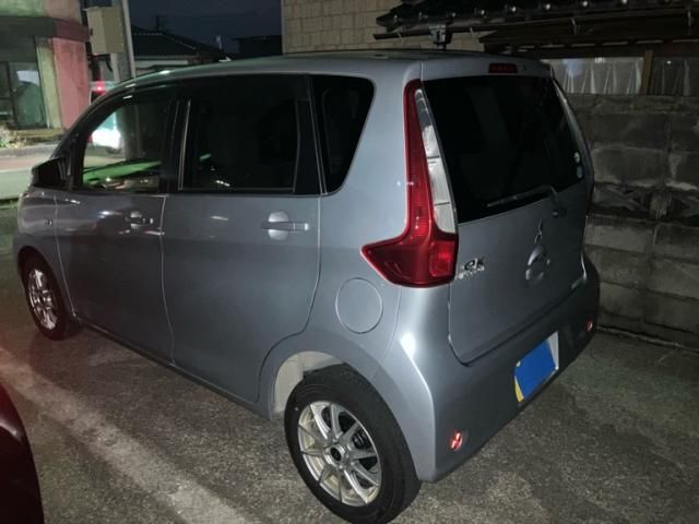 MITSUBISHI eK WAGON 2013