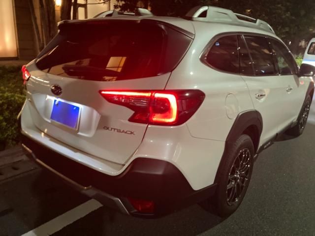 SUBARU LEGACY OUTBACK 2023