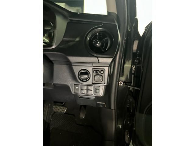 TOYOTA COROLLA FIELDER 2015