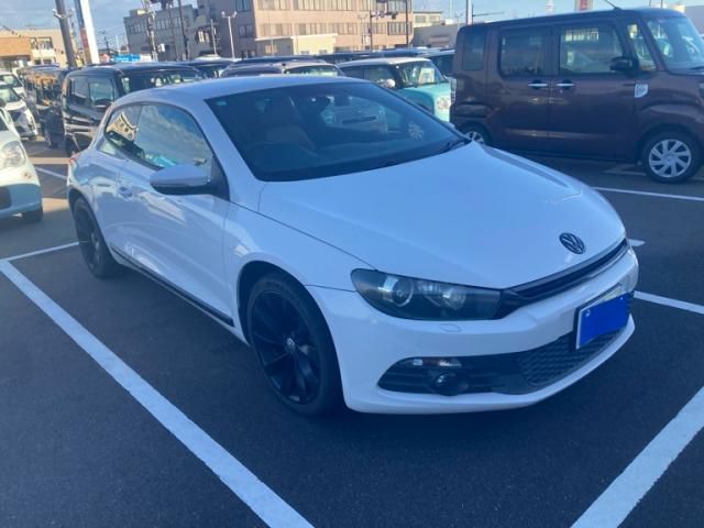 VOLKSWAGEN VOLKSWAGEN SCIROCCO 2010