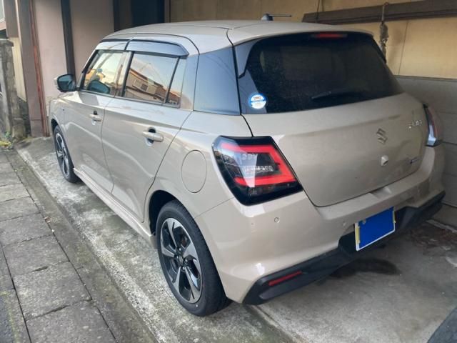 SUZUKI SWIFT 2024