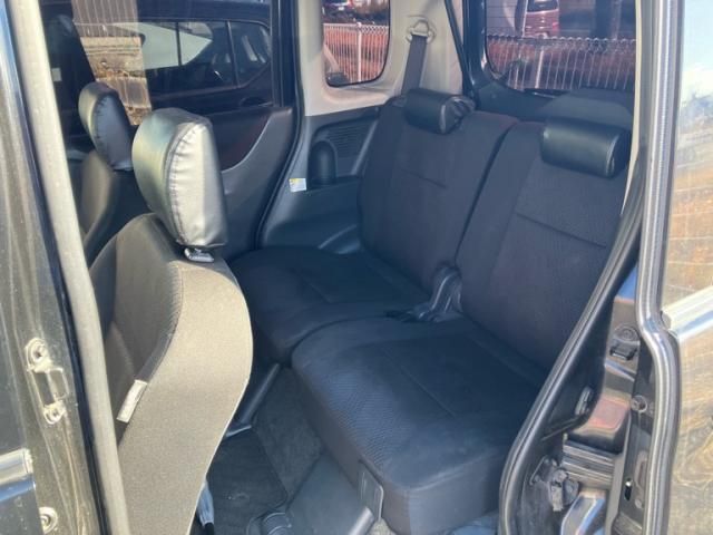 SUZUKI PALETTE SW 2012