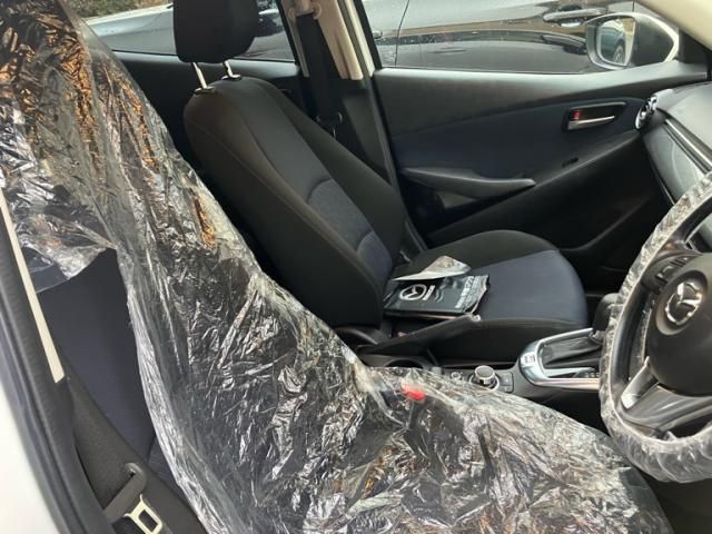 MAZDA DEMIO 4WD 2016