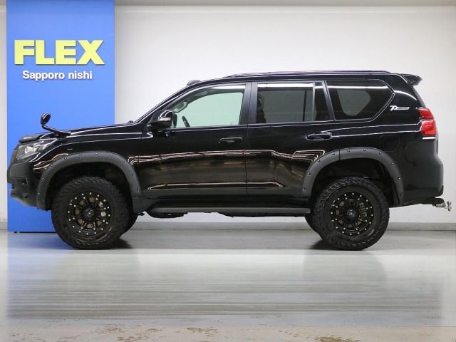 TOYOTA LANDCRUISER PRADO 2021