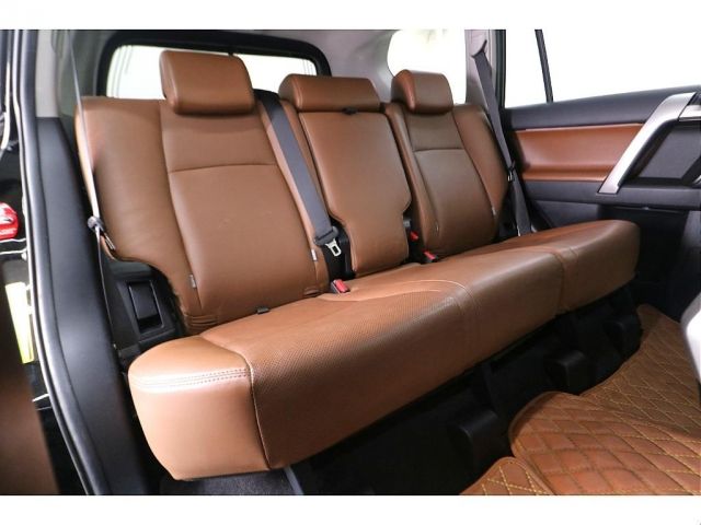 TOYOTA LANDCRUISER PRADO 2021