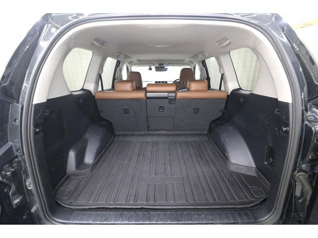 TOYOTA LANDCRUISER PRADO 2021