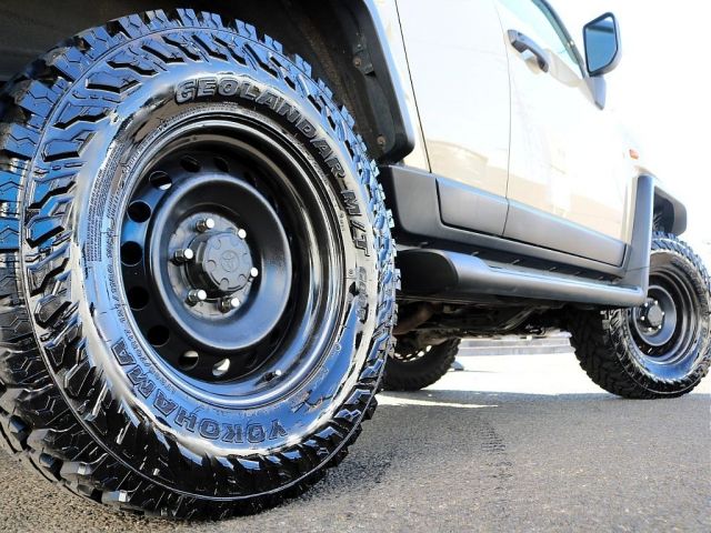 TOYOTA FJ CRUISER 4WD 2011