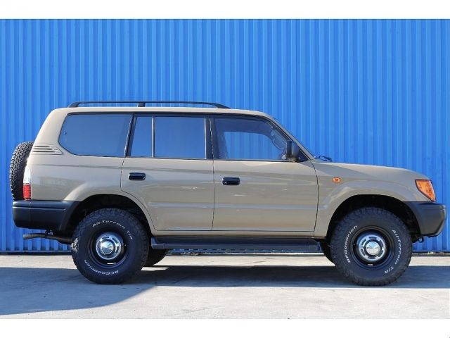 TOYOTA LANDCRUISER PRADO 2001