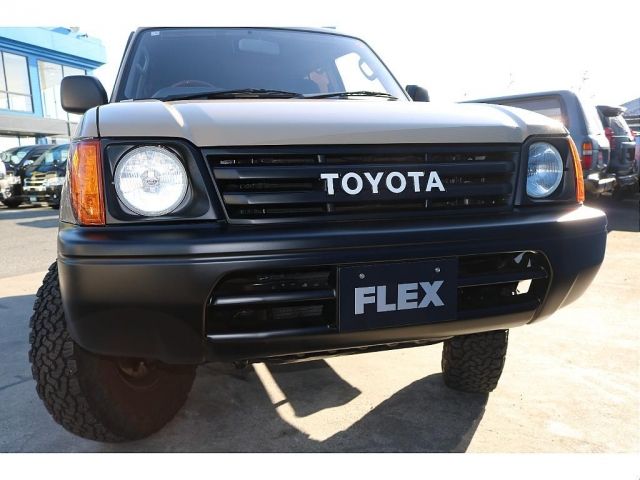 TOYOTA LANDCRUISER PRADO 2001