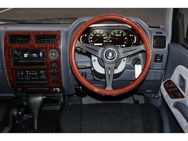 TOYOTA LANDCRUISER PRADO 2001