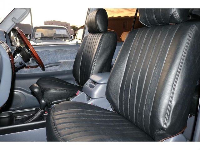 TOYOTA LANDCRUISER PRADO 2001