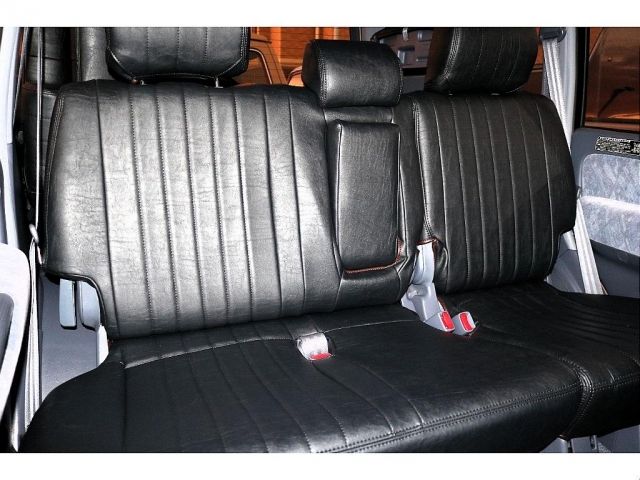 TOYOTA LANDCRUISER PRADO 2001