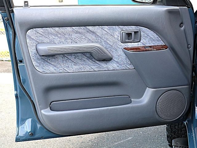 TOYOTA LANDCRUISER PRADO 1998