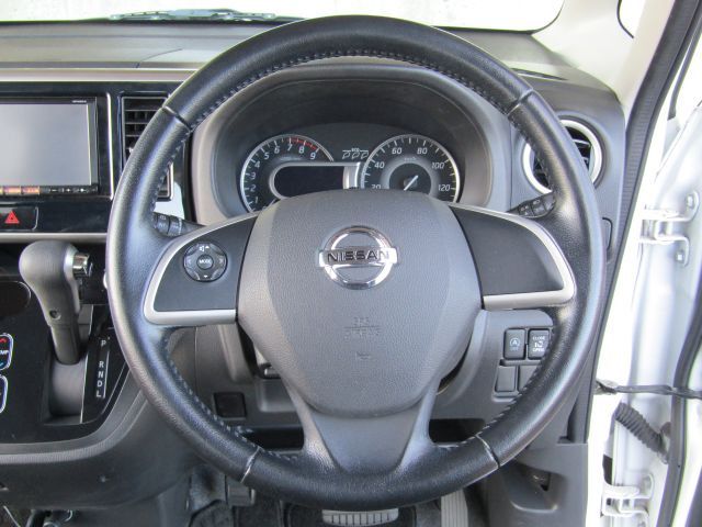 NISSAN DAYZ ROOX 2014