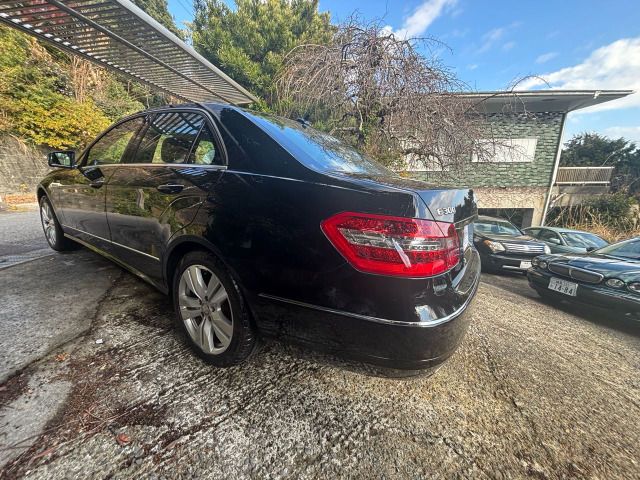 MERCEDES BENZ MERCEDES BENZ E class sedan 2012