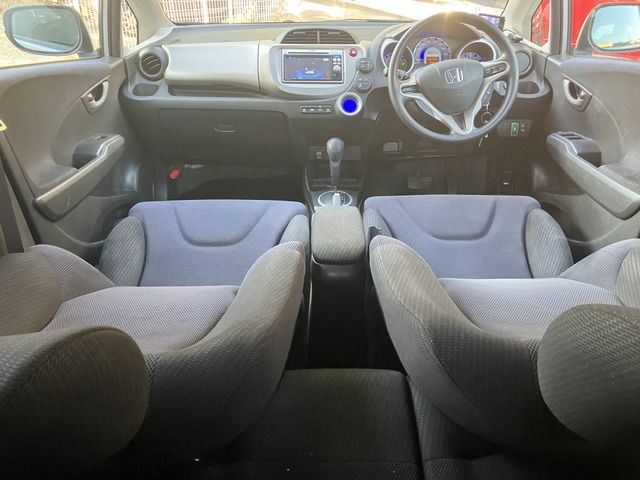 HONDA FIT HYBRID 2010