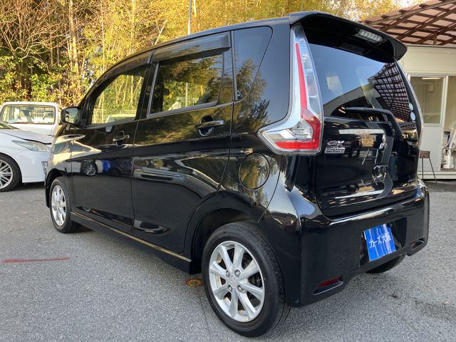 MITSUBISHI eK custom 2017