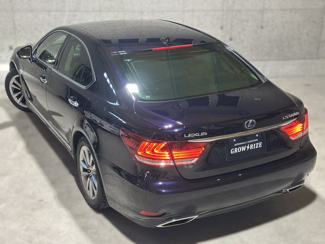 TOYOTA LEXUS LS600h 2015