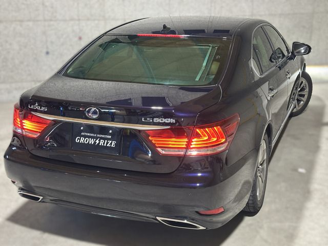 TOYOTA LEXUS LS600h 2015