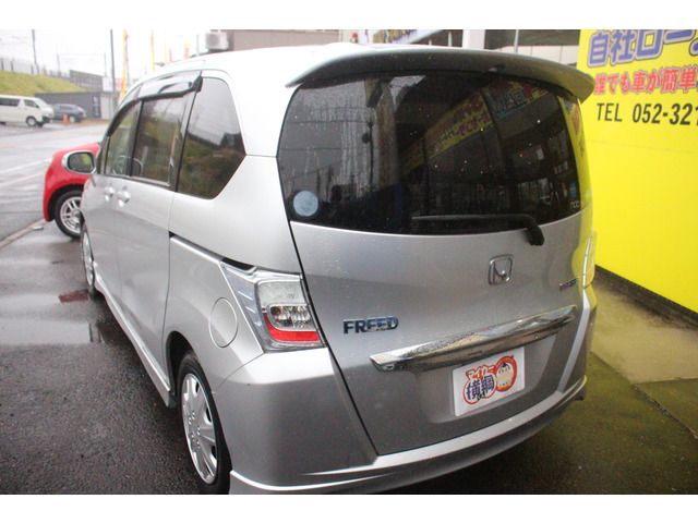 HONDA FREED HYBRID 2013