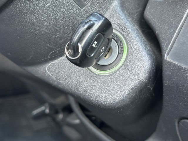 TOYOTA HIACE van 4WD 2010