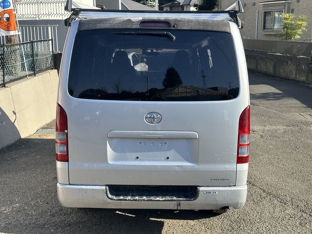 TOYOTA REGIUSACE van 2WD 2011