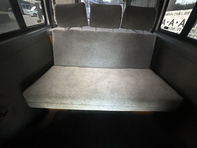 TOYOTA HIACE van 4WD 2006