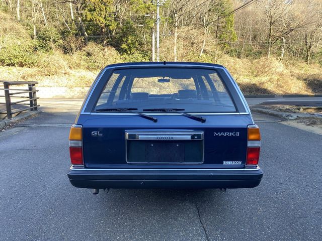 TOYOTA MARK2 van 2WD 1989