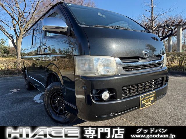 TOYOTA HIACE van 4WD 2010