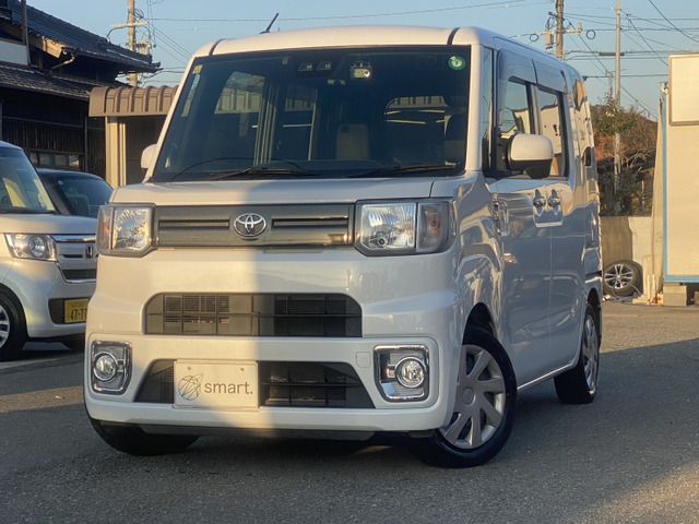 TOYOTA PIXIS MEGA 2020