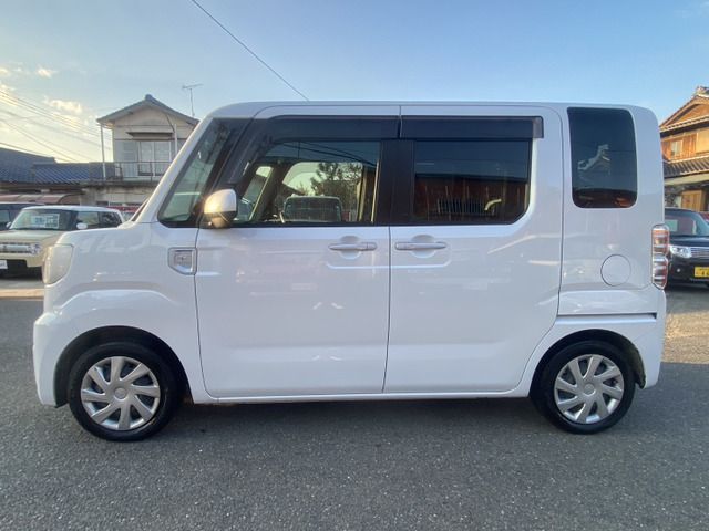 TOYOTA PIXIS MEGA 2020