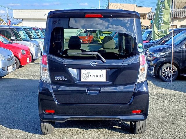 NISSAN DAYZ ROOX 2018