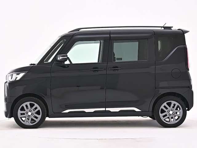 MITSUBISHI DELICA MINI 2023