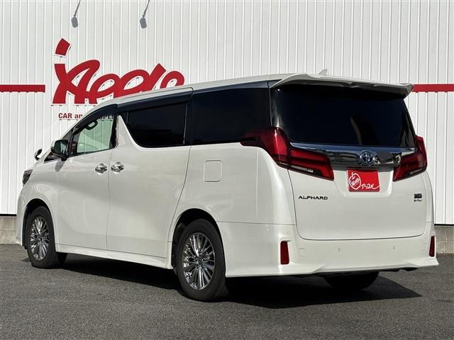 TOYOTA ALPHARD hybrid 4WD 2022