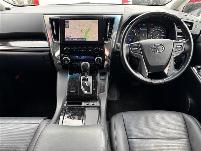 TOYOTA ALPHARD hybrid 4WD 2022