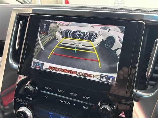 TOYOTA ALPHARD hybrid 4WD 2022